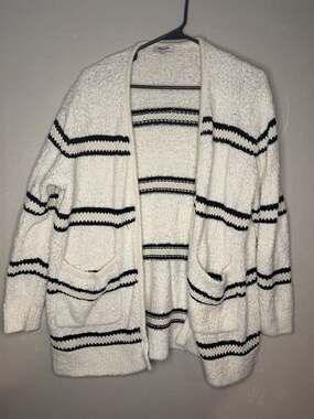 Madewell Women's Striped Boucle Cardigan Sweater in Off-White and Black